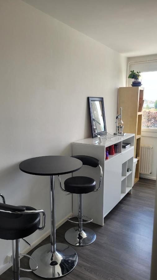 Appartement Lumineux Cholet Luaran gambar